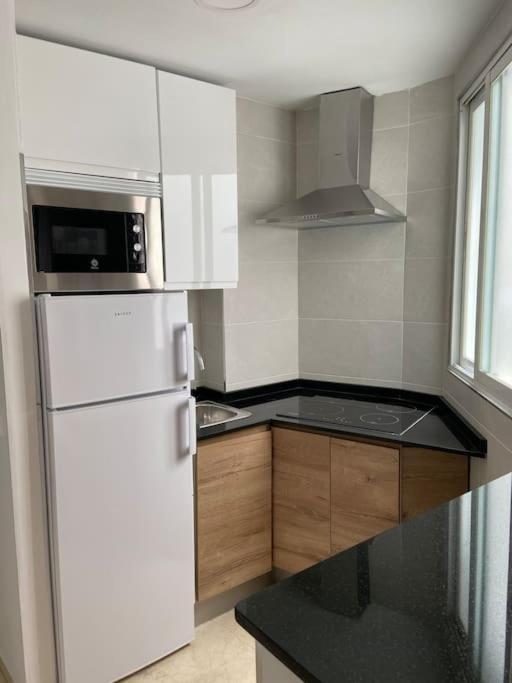Beach And City Apartment A 50M De La Playa Fuengirola Eksteriør bilde