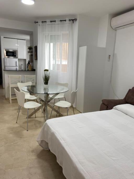 Beach And City Apartment A 50M De La Playa Fuengirola Eksteriør bilde
