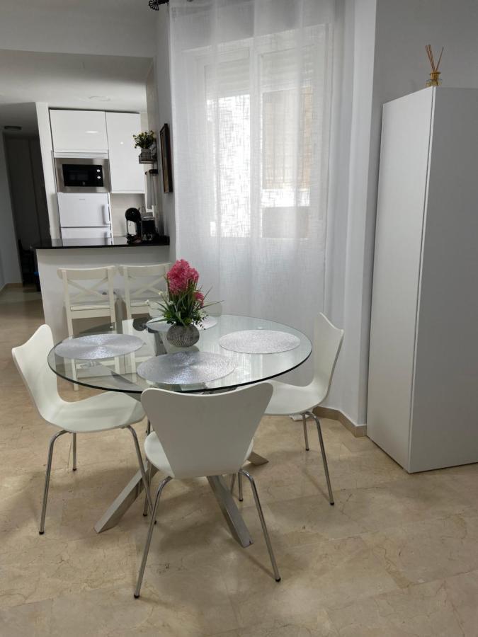 Beach And City Apartment A 50M De La Playa Fuengirola Eksteriør bilde
